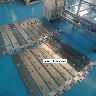 佳恩0101一次性口罩机生产设备 口罩机生产厂家 一次性口罩设备 全自动口罩机生产线图2