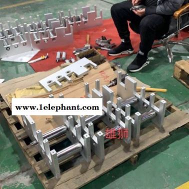 雄狮全自动无纺布口罩机一拖二口罩机生产线