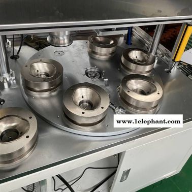 昆山仕弗达1860杯型口罩机设备全套、杯型口罩机设备全套、圆形口罩机设备全套欢迎您前来订购
