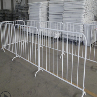 厂家定制白色铁马移动护栏商场车站临时围挡防护栏铁马围栏