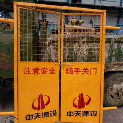 施工电梯防护门 工地楼层施工防护门 施工电梯门 升降机安全门图2