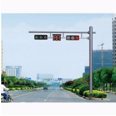 厂家定制交通信号灯灯杆 6-8米多规格红绿灯灯杆