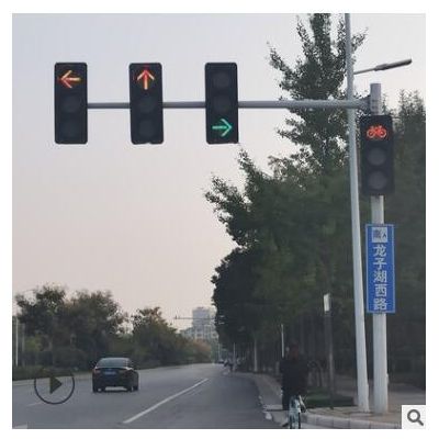 厂家批发镀锌监控杆交通信号灯杆小区监控立杆八角红路灯杆立杆图2