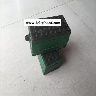 厂家大量批发三层减震垫铁 三层调整垫铁 胶皮减震垫铁 防滑垫铁等图2