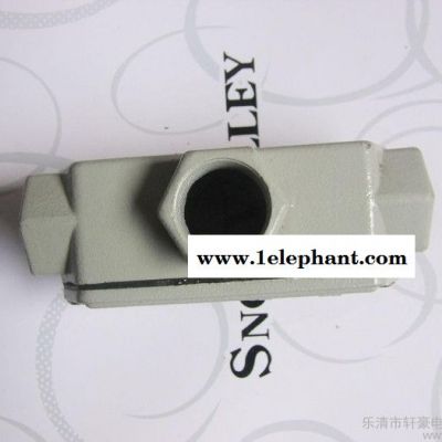 供应轩豪电气G2  1/2  DN70 二寸半防爆穿线盒角通 四通 C型图3