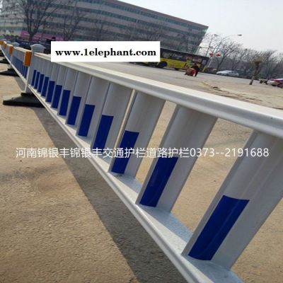 铁立柱 路障警示黑黄色反光桩固定立柱 防撞柱 河南新乡加工 公路隔离栏图3