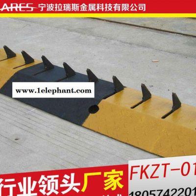 钢制单行路障减速带 单向通行神器 逆向扎胎神器图2