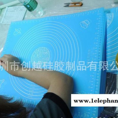 专业防滑垫子食品级硅胶材质无毒无味硅胶揉面垫吧台垫图2