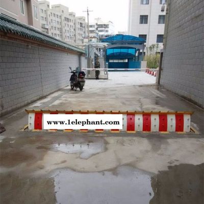 路障机厂家生产销售监狱码头专用液压翻板路障机图6