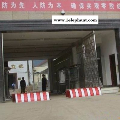 直销液压翻板路障机图4