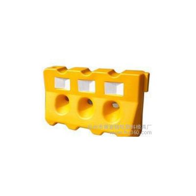 大型水马塑料模具，|隔离墩模具，路障模具，吹塑模具，中空图3