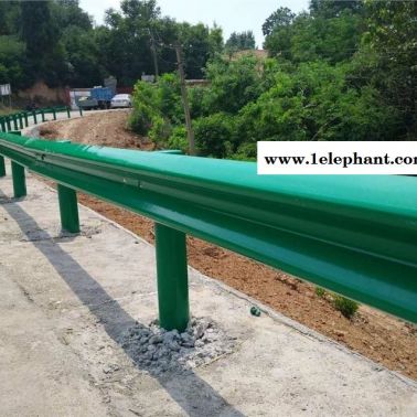 甘肃庆阳环县公路波形护栏板批量价A-4E