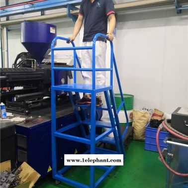 1.4米高注塑机加料梯厂家