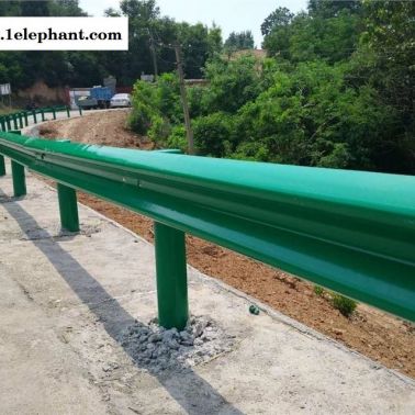福建厦门公路波形梁护栏板生产厂家报价