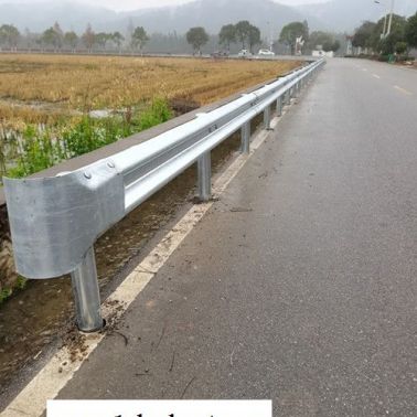广西来宾合山市公路波形梁护栏板批量价A-4E