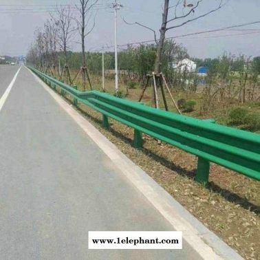 湖北黄石大冶公路波形梁护栏板三波护栏板厂家批量价