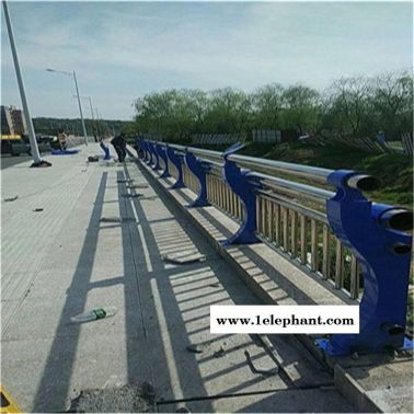 淄博定制不锈钢桥梁护栏生产厂家