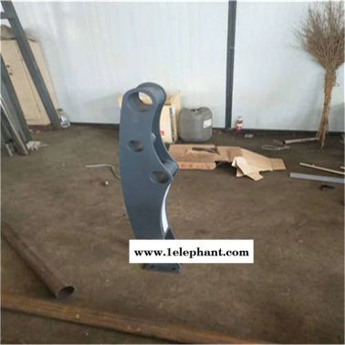 新闻:福州道路交通隔离护栏产品种类齐全