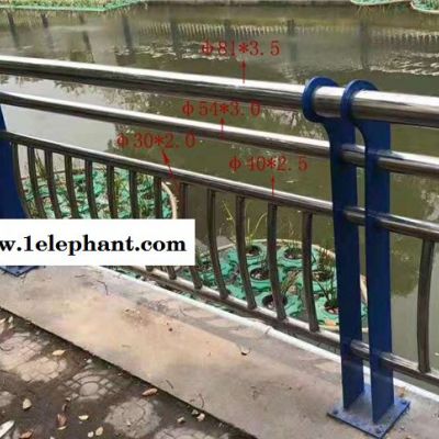 不锈钢复合管桥梁护栏 不锈钢道路护栏不锈钢碳钢复合管护栏