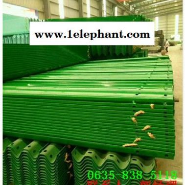 黔东南苗族侗族自治州公路镀锌波形防撞护栏板供应商