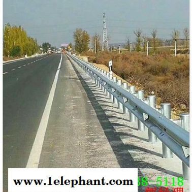 三波喷塑高速护栏板天台县厂家