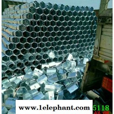 召陵区三波喷塑高速护栏板厂家