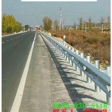 高坪公路镀锌波形防撞护栏板厂家