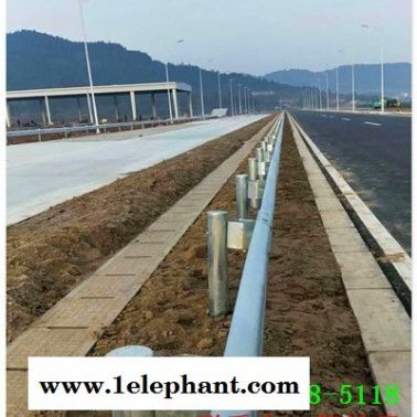 阜阳市临泉县高速镀锌护栏板技术参数