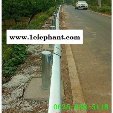 三波喷塑高速护栏板蓬莱多少钱一米