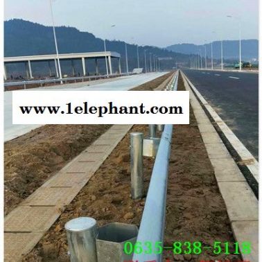 武安公路喷塑波形防撞护栏板厂家直销
