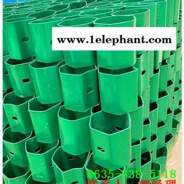 清河门公路镀锌波形防撞护栏板生产厂家