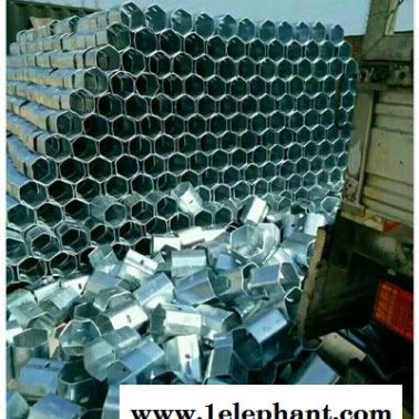 公路镀锌波形防撞护栏板庆元县多少钱？