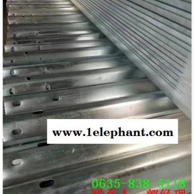 二波镀锌防撞高速护栏板高县哪家好