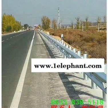 公路镀锌波形防撞护栏板南岔区多少钱？