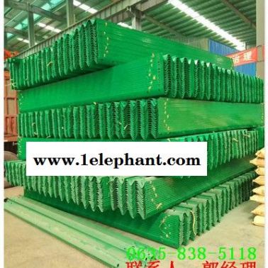 高唐县三波镀锌高速护栏板工程安装