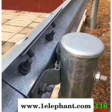 二波镀锌防撞高速护栏板淳安县厂家直销