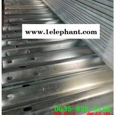 公路喷塑波形防撞护栏板乾安县供应商