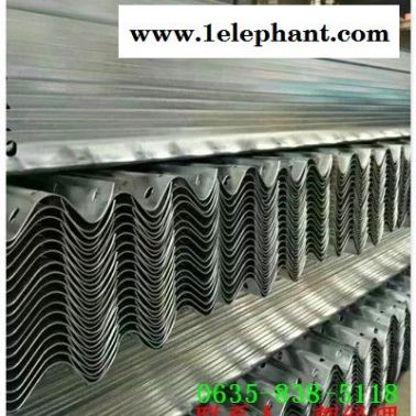 六合区二波喷塑防撞高速护栏板价格