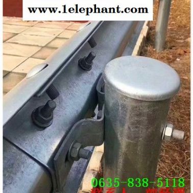 关岭布依族苗族自治县三波镀锌高速护栏板生产厂家