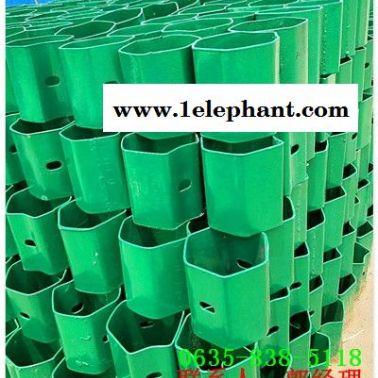 滦县二波镀锌防撞高速护栏板制造厂家