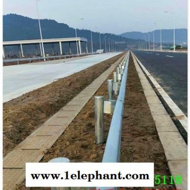 三波镀锌高速护栏板海南厂家