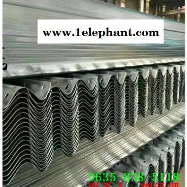 二波喷塑防撞高速护栏板佳县多少钱一块