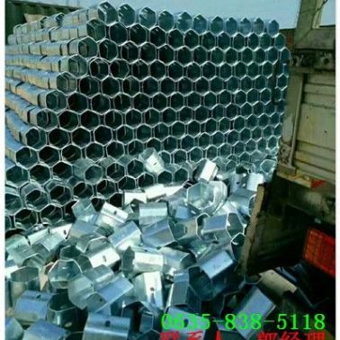 波形护栏板金牛工程安装
