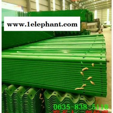 开平区公路喷塑波形防撞护栏板报价报价