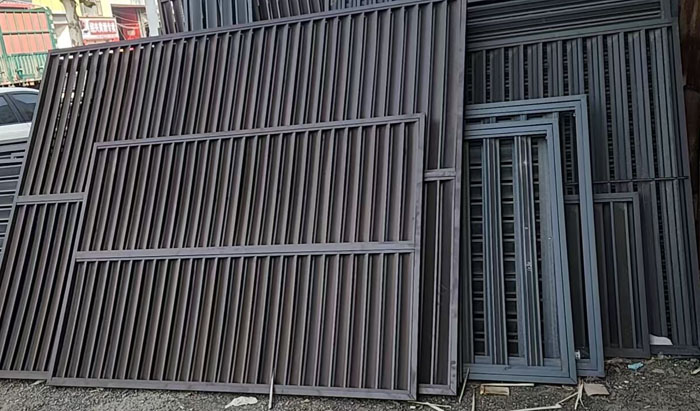 金属空调护栏围栏,金属空调罩河北生产厂家 金属空调护栏围栏,金属空调罩河北生产厂家