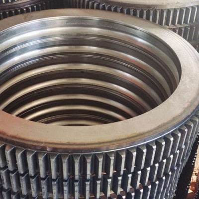 齿轮、平齿轮、斜齿轮、齿轮轴、花键轴、齿条河北任丘生产厂家加工