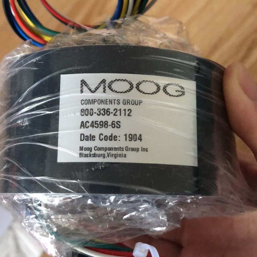 美国MOOG穆格滑环AC4598-6S 美国MOOG穆格滑环AC4598-6S